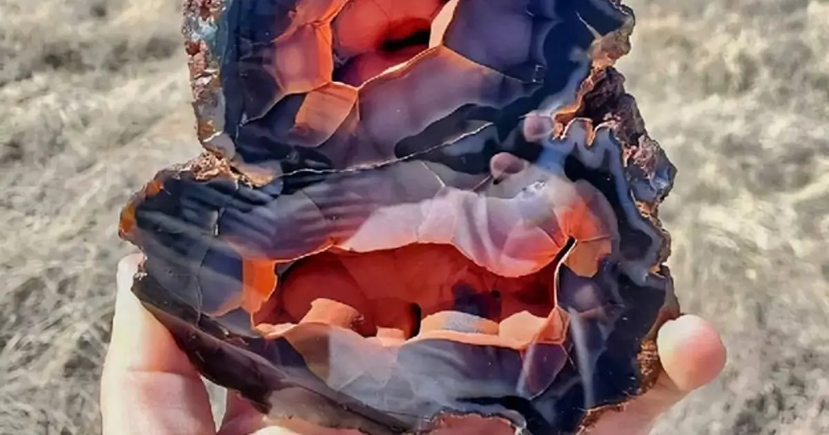 سنگ عقیق